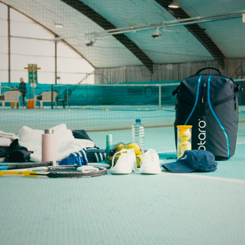 Thumbnail_-_Tennisrucksack_PRO_-_Packvideo-2.jpg